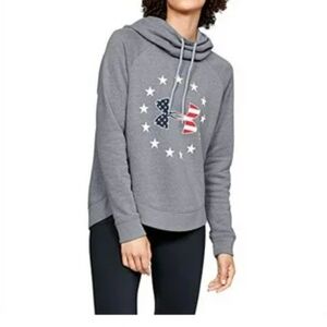 Under armour loose freedom hoodie size small